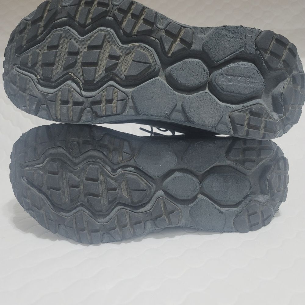 HOKA Boot Challenger Mid Goretex Size 8.5 shoes - Picture 14 of 16